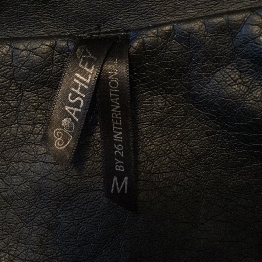 Ashley, Women leather jacket size M - Picture 5 of 7